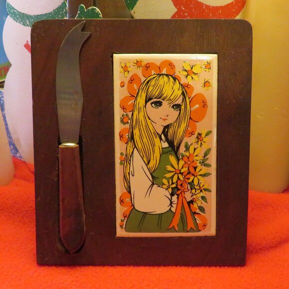 Vintage 70's Cheese Plate and Knife - Picture 1 of 5